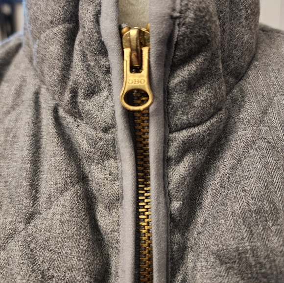 Preowned Old Navy, size‎ medium Quilted Vest - Picture 5 of 8